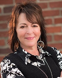 Tammy Coffman Headshot